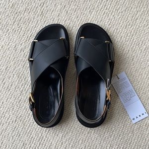 NWT Marni Black Fussbett Sandals